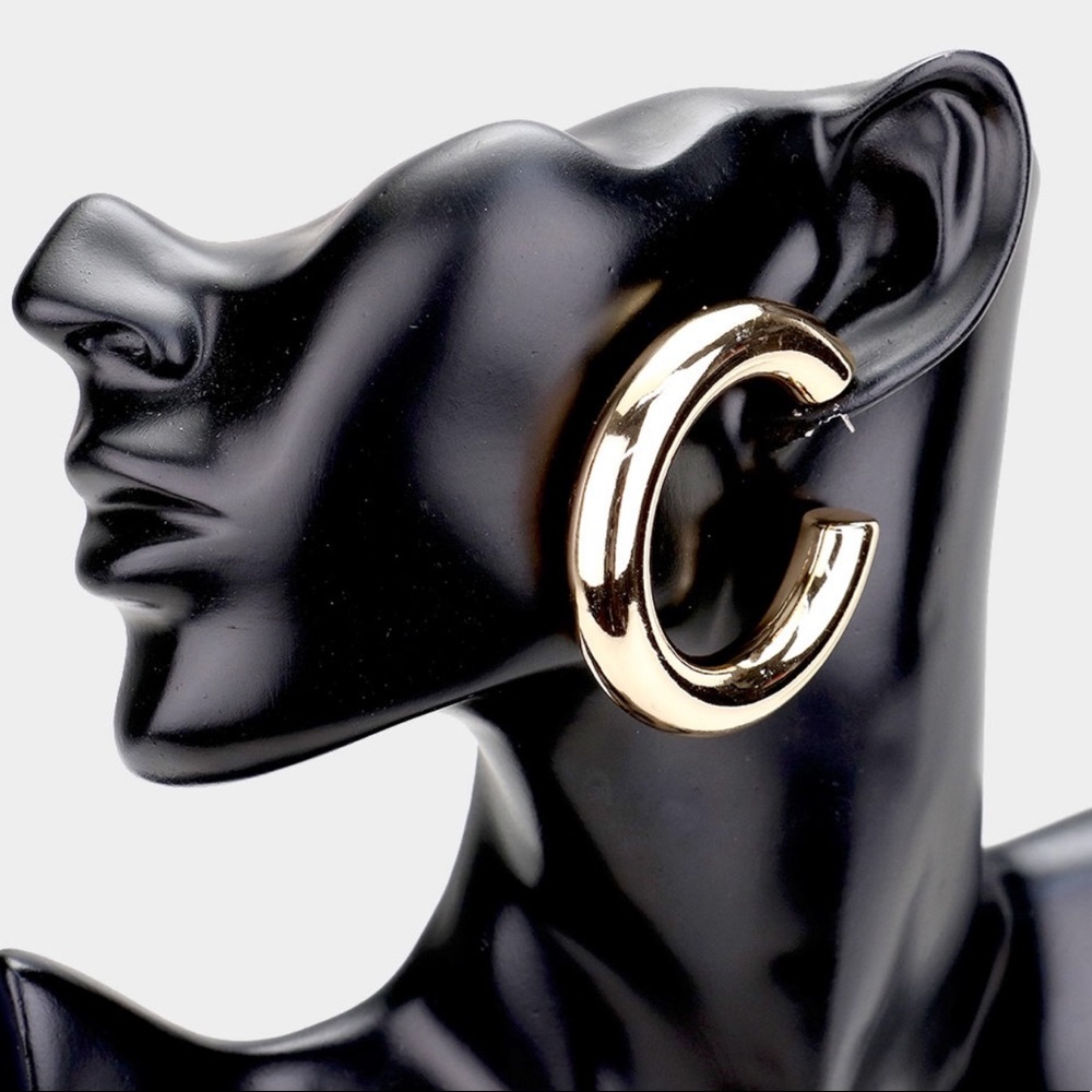 New In Chunky Hoop Earrings - Hot Trend Alert 🚨